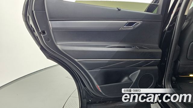 Genesis GV80 2024 — photo 15