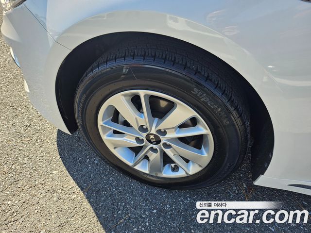 Kia K5 2018 — photo 6