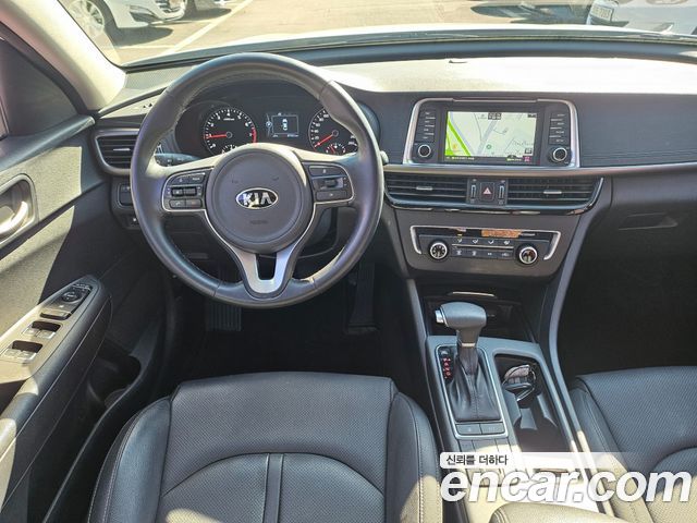 Kia K5 2018 — photo 16