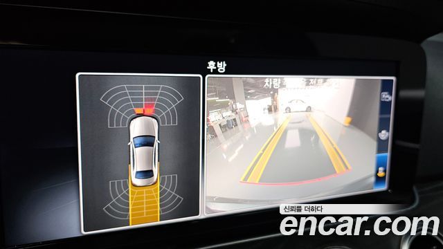 Mercedes-Benz E-Class 2020 — photo 20