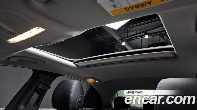 Mercedes-Benz E-Class 2020 — photo 24