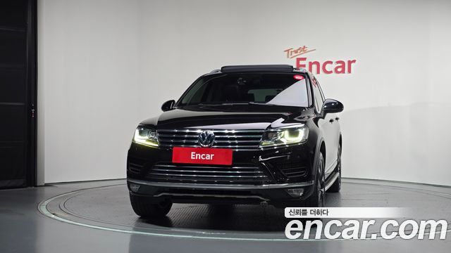Volkswagen Touareg 2015 — photo 3