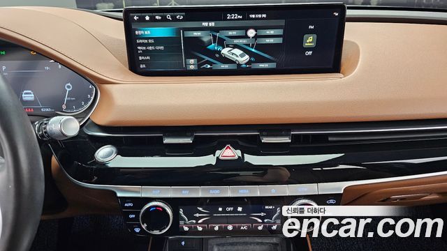 Genesis G80 2022 — photo 20