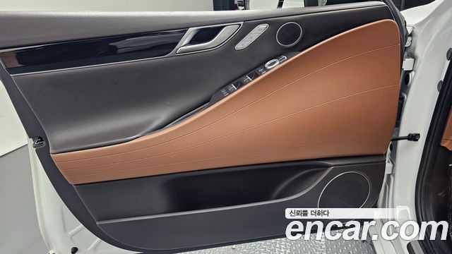 Genesis G80 2022 — photo 14