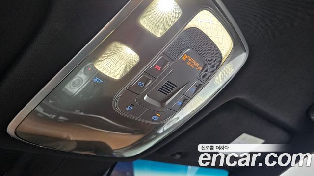 Genesis G80 2022 — photo 27