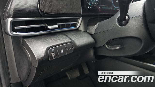 Hyundai AVANTE 2025 — photo 26