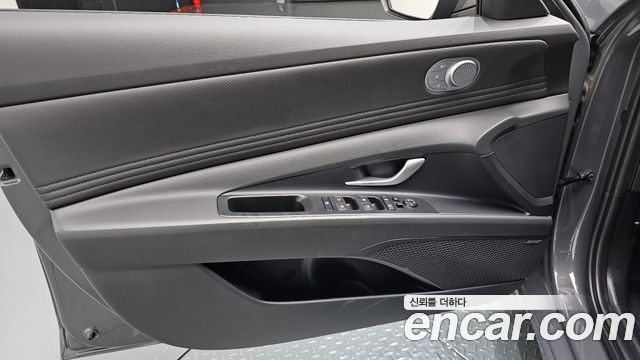 Hyundai AVANTE 2025 — photo 14