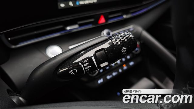 Hyundai AVANTE 2025 — photo 32