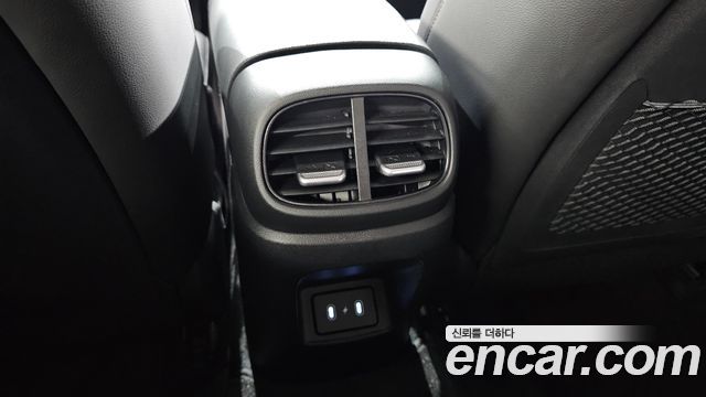 Hyundai AVANTE 2025 — photo 35