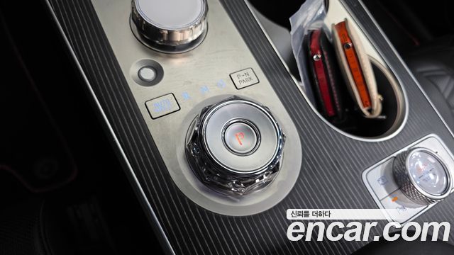 Genesis GV80 2024 — photo 12
