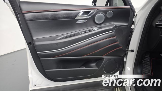 Genesis GV80 2024 — photo 14