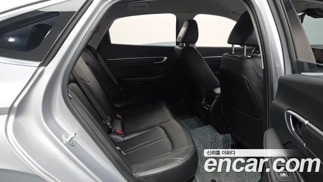 Hyundai Sonata 2025 — photo 17