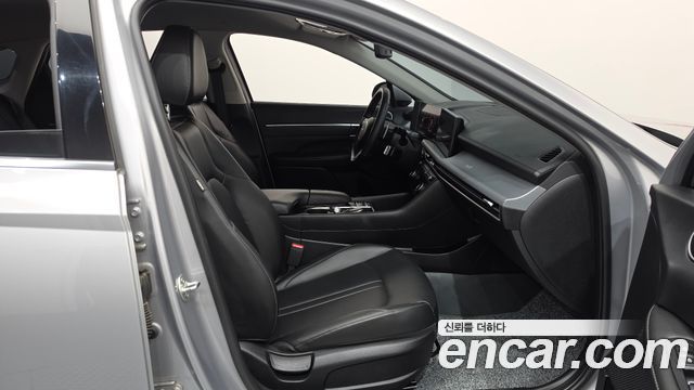 Hyundai Sonata 2025 — photo 16