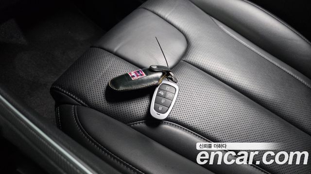Hyundai Santafe 2021 — photo 22