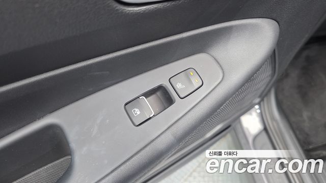 Hyundai Santafe 2021 — photo 32