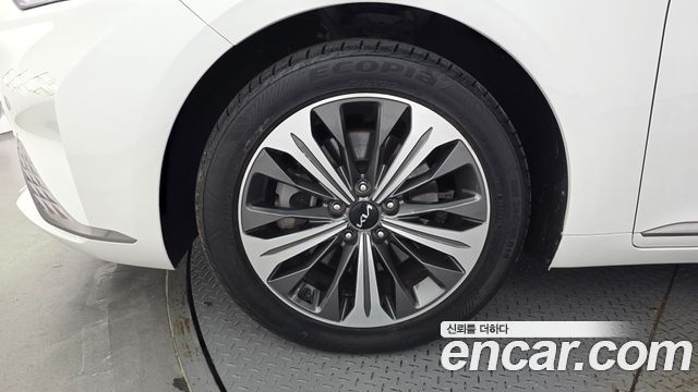 Kia K8 2023 — photo 5