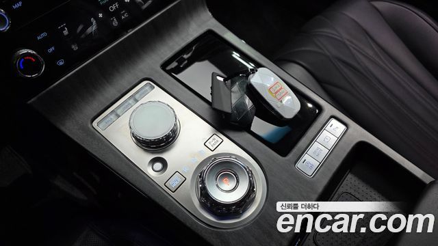 Genesis G80 2025 — photo 12