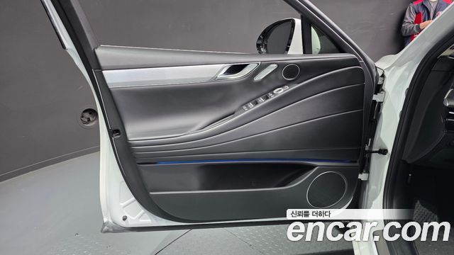 Genesis G80 2025 — photo 14