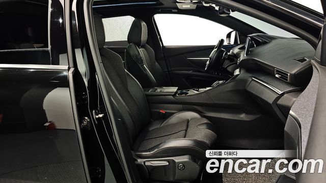 Peugeot 5008 2018 — photo 17