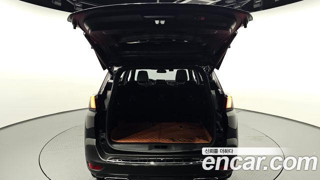 Peugeot 5008 2018 — photo 26