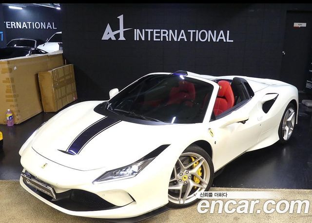 Ferrari F8 2022 — photo 6