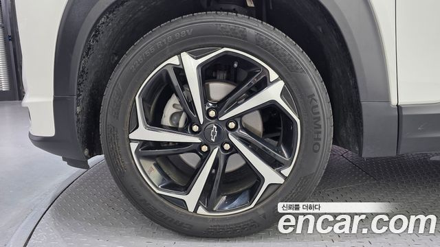 Chevrolet Korea Trailblazer 2021 — photo 5
