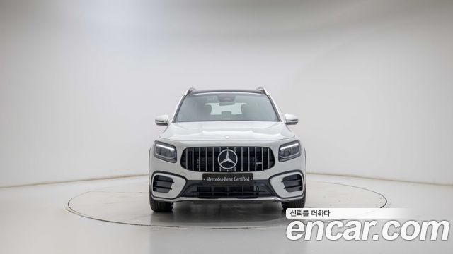 Mercedes-Benz GLB-Class 2026 — photo 3