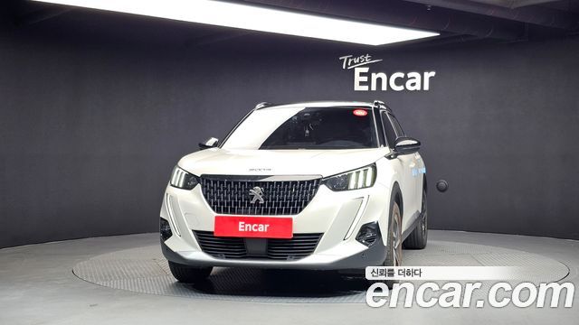 Peugeot 2008 2021 — photo 3