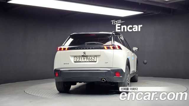 Peugeot 2008 2021 — photo 4