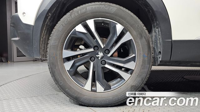 Peugeot 2008 2021 — photo 5