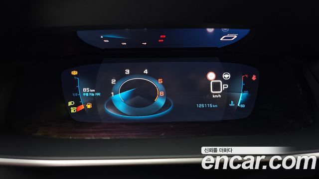 Peugeot 2008 2021 — photo 8