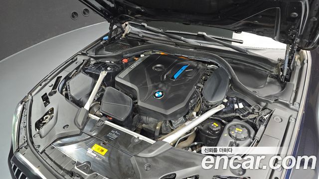 BMW 5-Series 2021 — photo 6