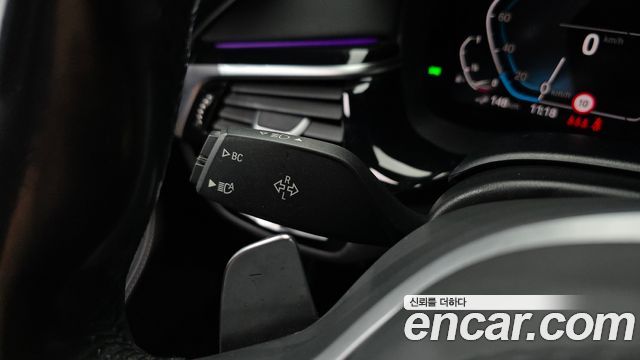 BMW 5-Series 2021 — photo 29