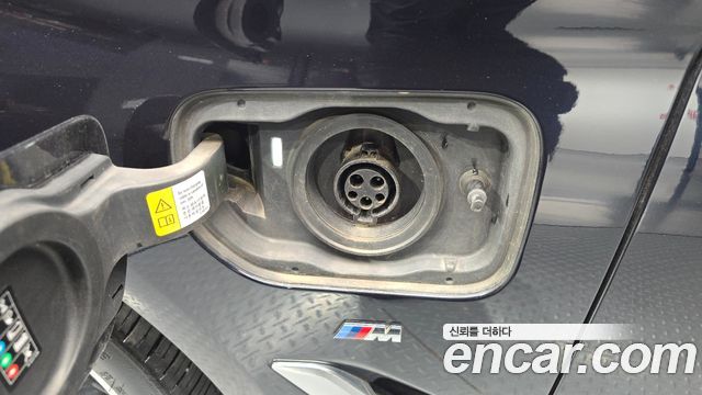 BMW 5-Series 2021 — photo 34