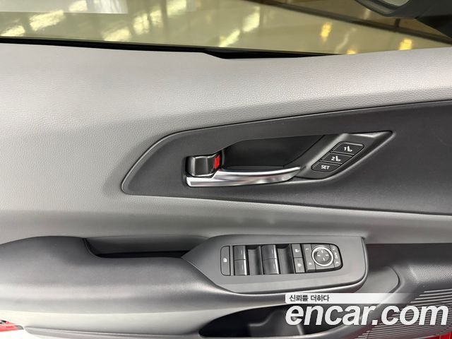 Toyota Prius 2026 — photo 10