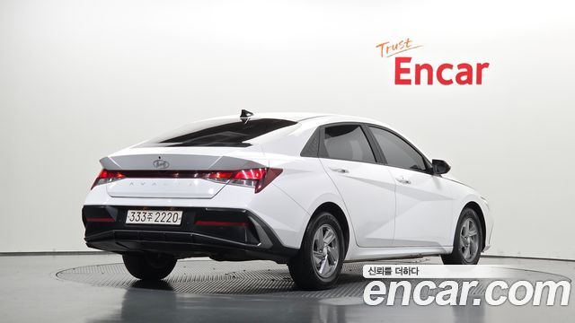 Hyundai AVANTE 2024 — photo 2