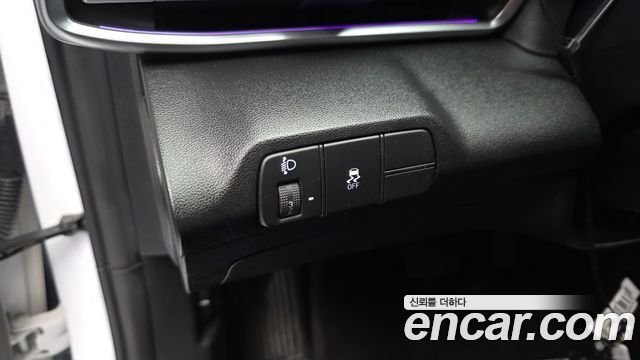 Hyundai AVANTE 2024 — photo 30
