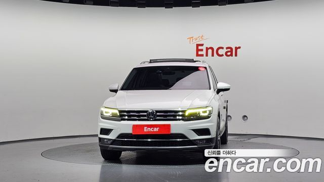 Volkswagen Tiguan 2020 — photo 3