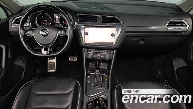 Volkswagen Tiguan 2020 — photo 10