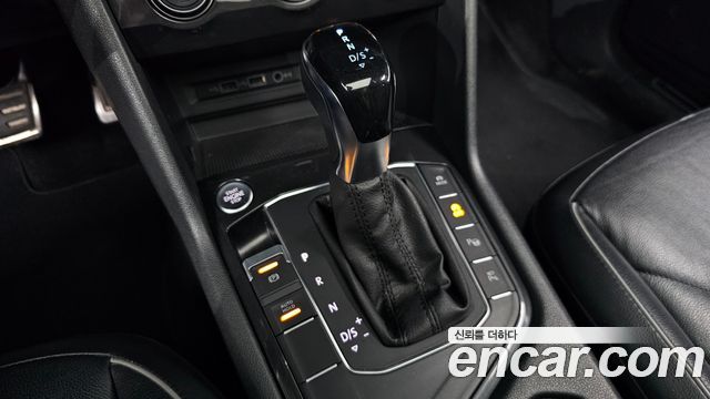 Volkswagen Tiguan 2020 — photo 12