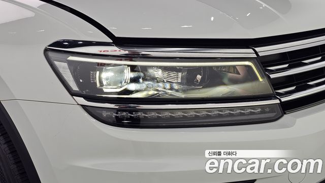 Volkswagen Tiguan 2020 — photo 8