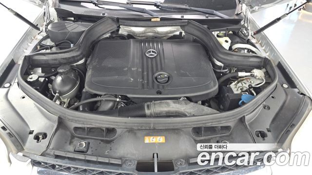 Mercedes-Benz GLK-Class 2012 — photo 6