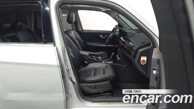 Mercedes-Benz GLK-Class 2012 — photo 10