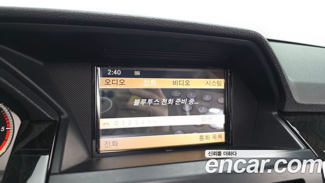 Mercedes-Benz GLK-Class 2012 — photo 16