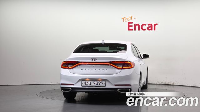 Hyundai Grandeur 2018 — photo 4