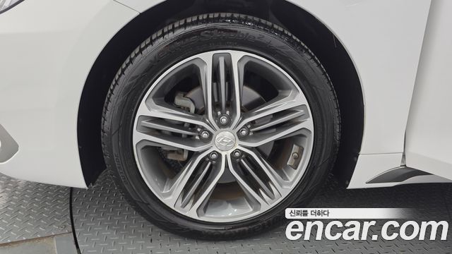 Hyundai Grandeur 2018 — photo 5