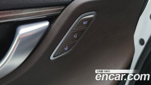 Hyundai Grandeur 2018 — photo 20