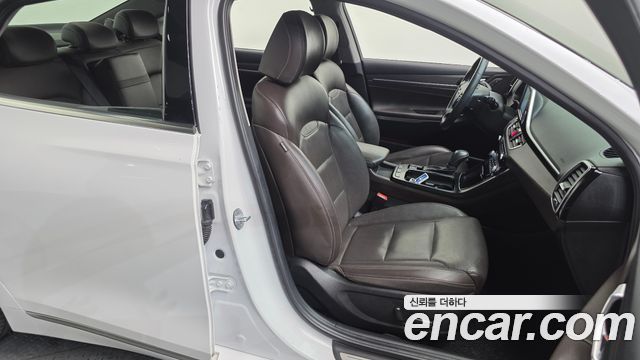 Hyundai Grandeur 2018 — photo 16