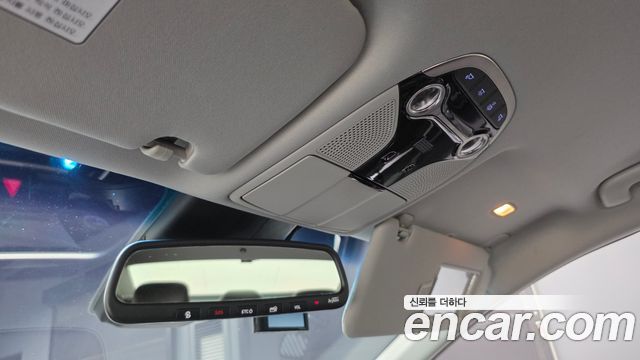 Hyundai Grandeur 2018 — photo 30
