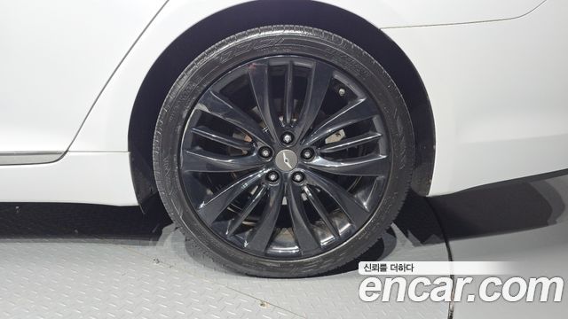 Genesis G80 2017 — photo 7